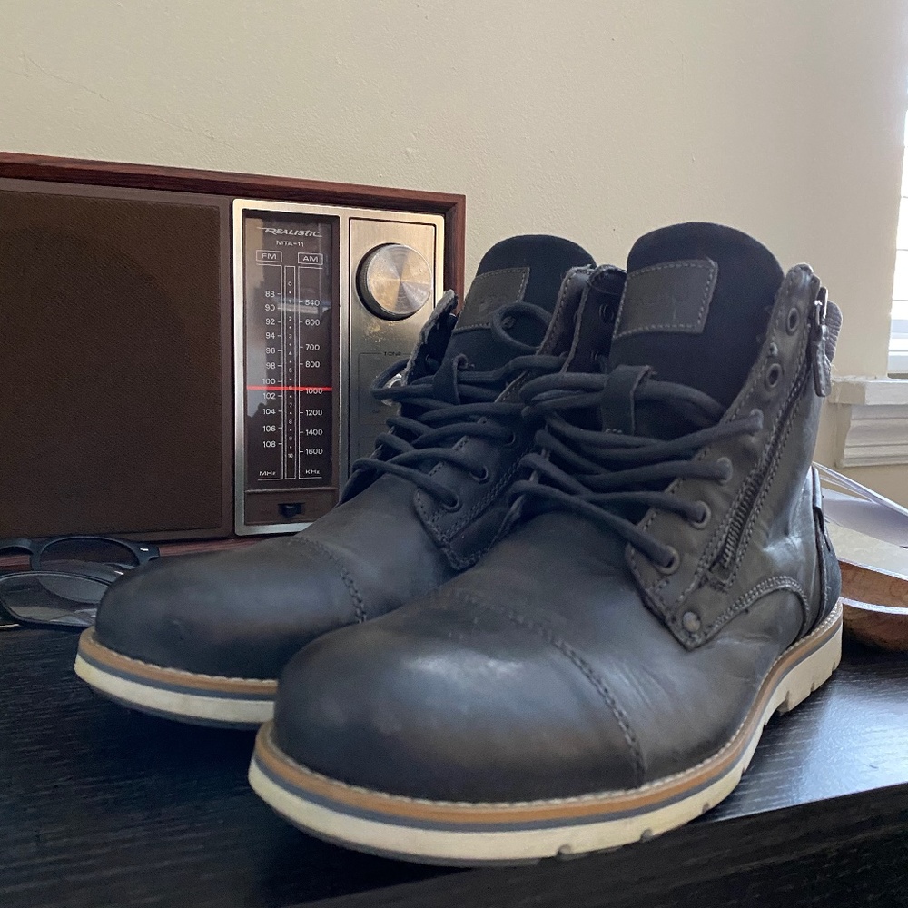 Men's Aldo Boots in Grey